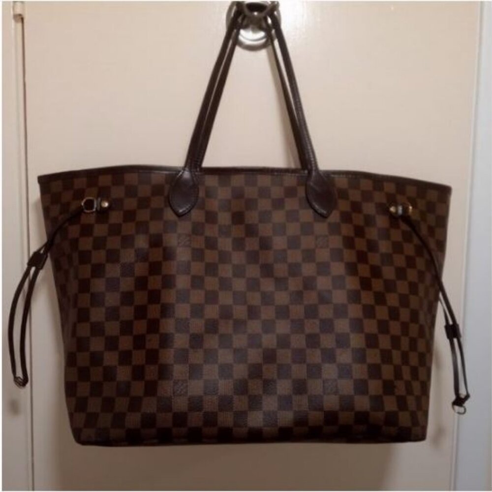 Louis Vuitton Neverfull GM with Dust Bag, Box and Return Receipts